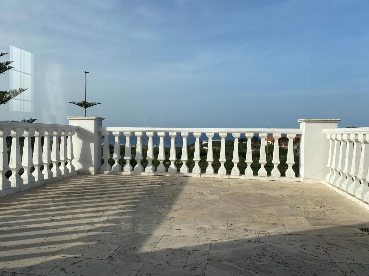 Theros Villa Plános Zewnętrze zdjęcie
